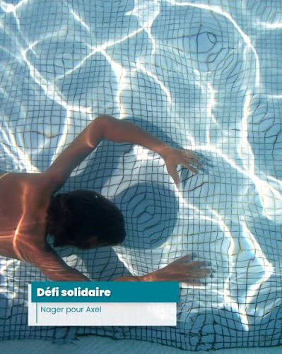 Axel profite enfin de sa piscine, suite du projet solidaire.